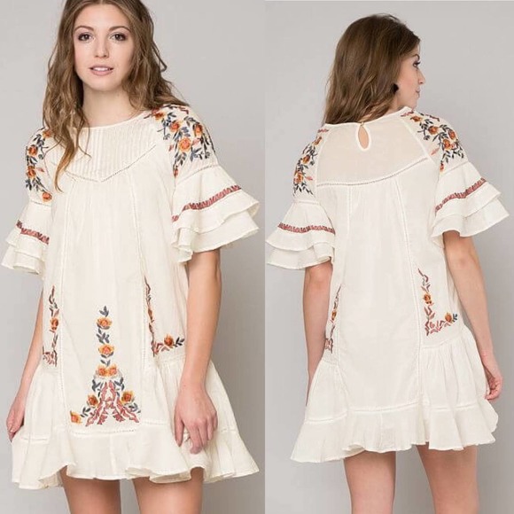 Free People Dresses & Skirts - Free People Pavlo Ivory Embroidered Floral Boho Ruffle Mini Dress White Medium